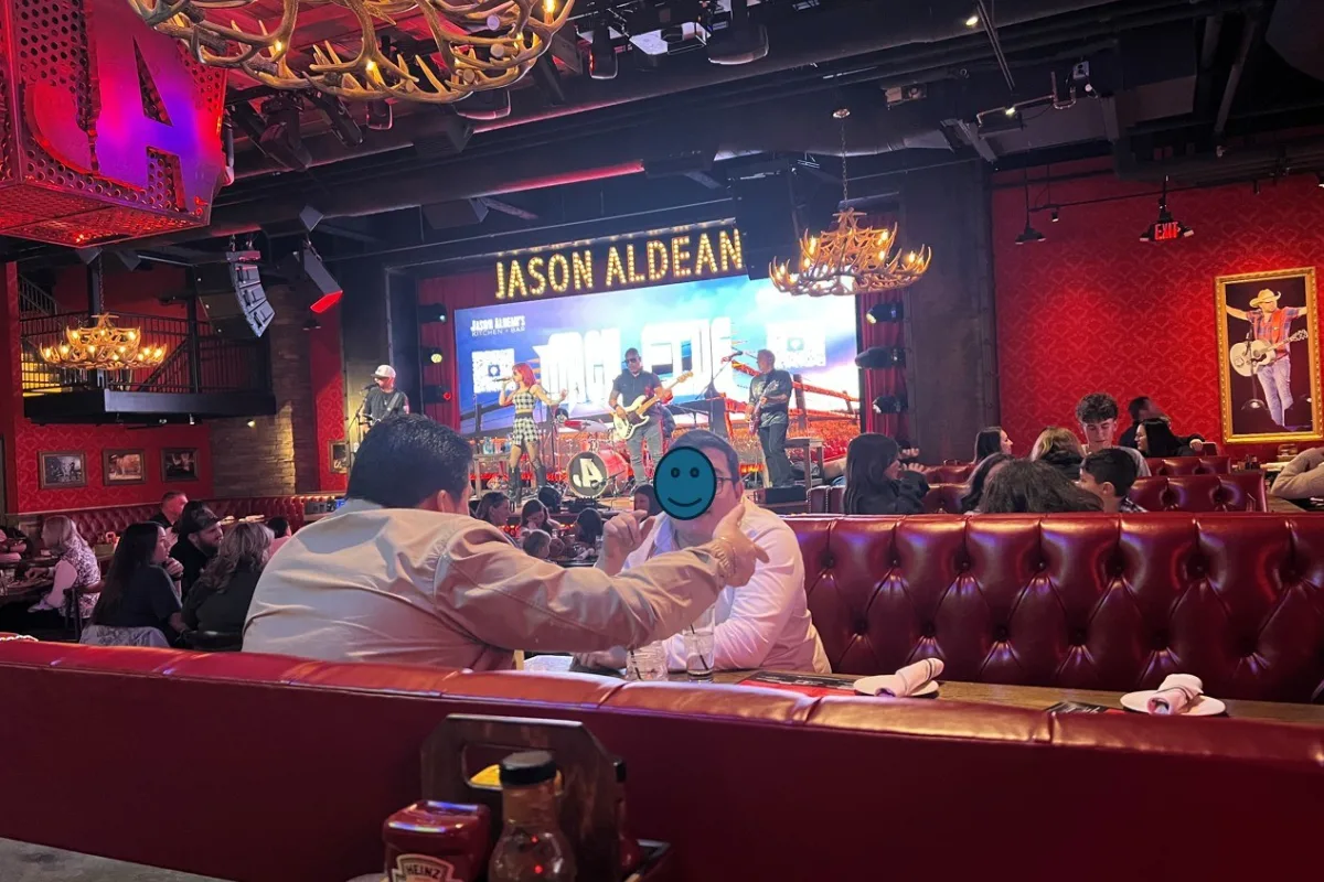 Jason Aldean Bar Anon